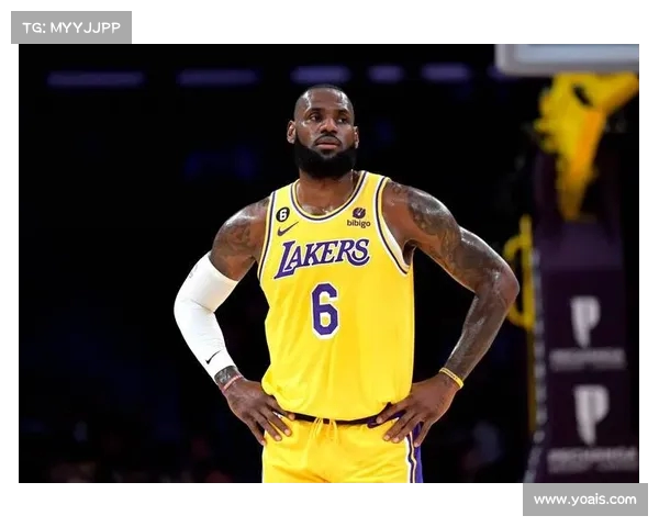 NBA球星表情大解析:从詹姆斯到库里,笑容背后的故事 NBA球星表情大解析:从詹姆斯到库里,笑容背后的故事